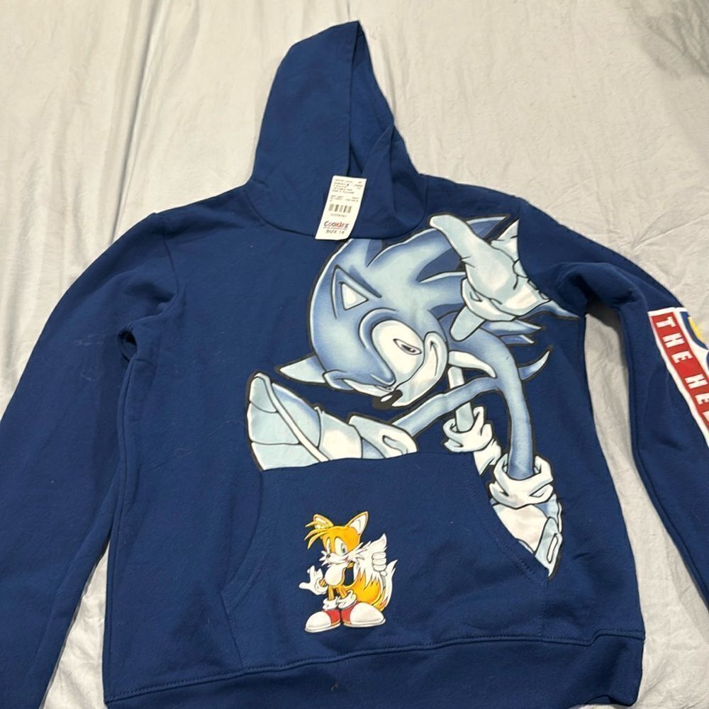 Sonic Hoodie Size 18/20 Boys